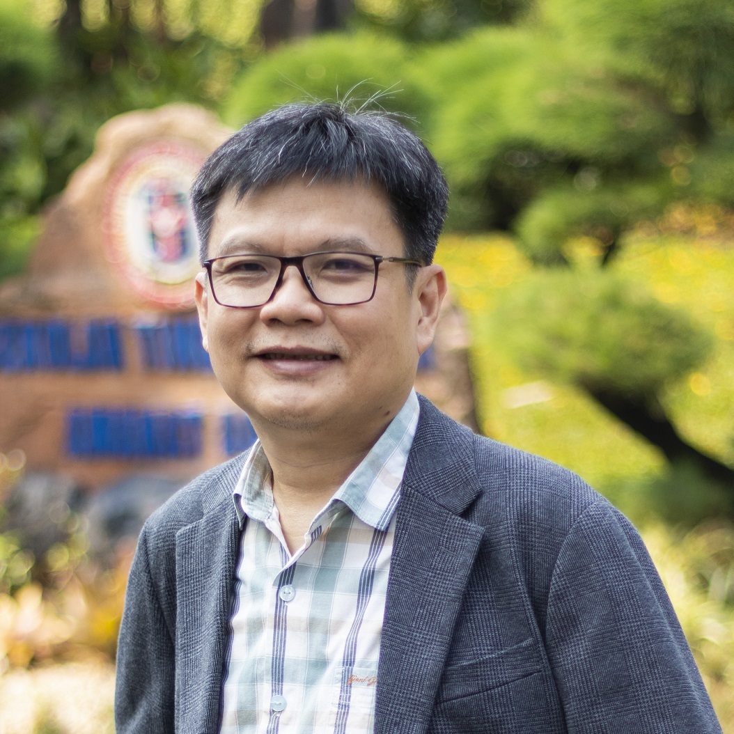 Pdt. Surif, S.T., D.Th.